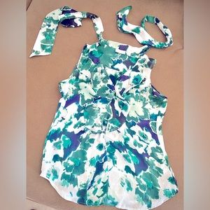 New York & Co. Tie Neck. Sleeve Dress